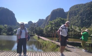 SOUTH SULAWESI – CENTRAL SULAWESI OVERLAND IN COMBINATION WITH BUGIS TRIP 12 DAYS